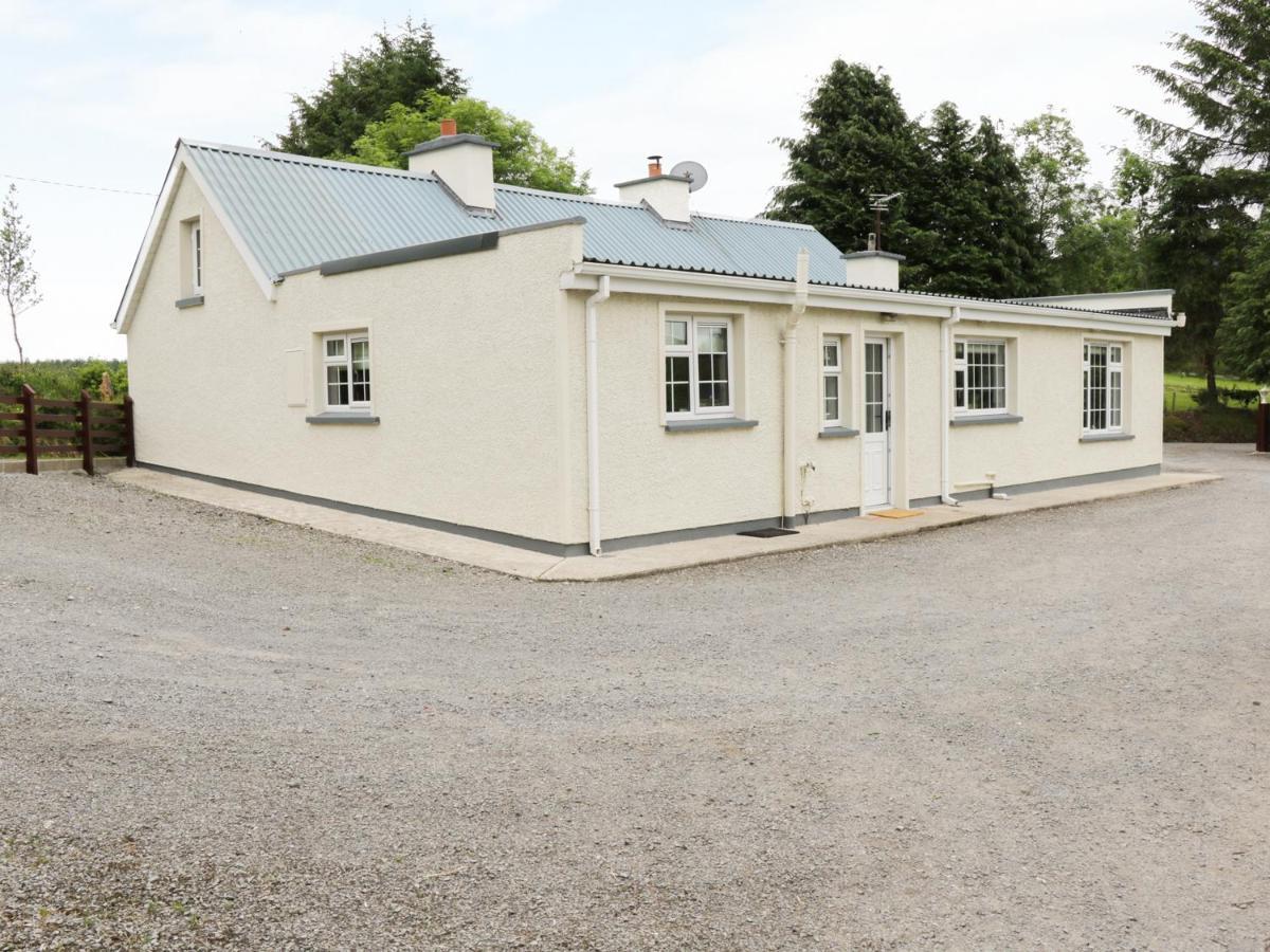 Hawthorn Hideaway Villa Manorhamilton Exterior photo